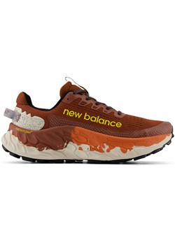 Buty męskie New Balance Fresh Foam X More Trail v3 MTMORAR3 – brązowe ze sklepu New Balance Poland w kategorii Buty sportowe męskie - zdjęcie 174152425