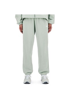 Spodnie New Balance WP41500NUM - miętowe ze sklepu streetstyle24.pl w kategorii Spodnie damskie - zdjęcie 174162375