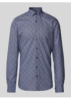 Koszula biznesowa o kroju body fit z kołnierzykiem typu kent ze sklepu Peek&Cloppenburg  w kategorii Koszule męskie - zdjęcie 174174778