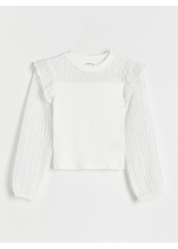 Reserved - Bluzka z ażurowymi rękawami - biały ze sklepu Reserved w kategorii Bluzki dziewczęce - zdjęcie 174180676