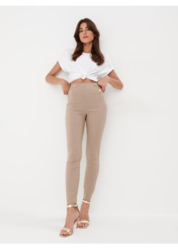 Mohito - Beżowe spodnie skinny - beżowy ze sklepu Mohito w kategorii Spodnie damskie - zdjęcie 174292878