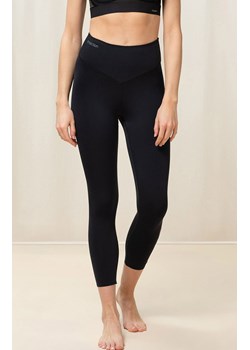 Triumph DL RTW AW22 7/8 legginsy z wysokim stanem 10213136, Kolor czarny, Rozmiar L, Triumph ze sklepu Intymna w kategorii Spodnie damskie - zdjęcie 174325489