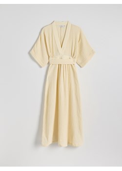 Reserved - Sukienka midi z bawełnianego muślinu - kremowy ze sklepu Reserved w kategorii Sukienki - zdjęcie 174329598