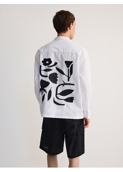 Reserved - Bawełniana koszula comfort fit - biały ze sklepu Reserved w kategorii Koszule męskie - zdjęcie 174330207