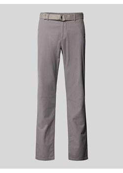 Spodnie o kroju regular fit z zapięciem na guzik ze sklepu Peek&Cloppenburg  w kategorii Spodnie męskie - zdjęcie 174371225