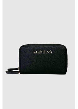 VALENTINO Średni czarny portfel Arcadia Zip Around Wallet ze sklepu outfit.pl w kategorii Portfele damskie - zdjęcie 174421178