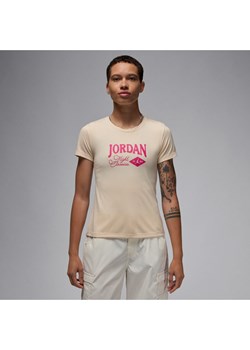 T-shirt damski o dopasowanym kroju z nadrukiem Jordan - Brązowy ze sklepu Nike poland w kategorii Bluzki damskie - zdjęcie 174505889