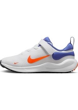 Buty dla małych dzieci Nike Revolution 7 - Biel ze sklepu Nike poland w kategorii Buty sportowe dziecięce - zdjęcie 174506046