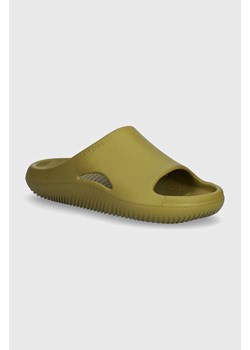 Crocs klapki Mellow Recovery Slide kolor zielony 208392 ze sklepu PRM w kategorii Klapki męskie - zdjęcie 174538545