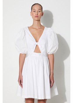 Rotate sukienka kolor biały mini rozkloszowana ze sklepu PRM w kategorii Sukienki - zdjęcie 174538599