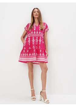 Mohito - Trapezowa różowa sukienka mini - fuksjowy ze sklepu Mohito w kategorii Sukienki - zdjęcie 174548106