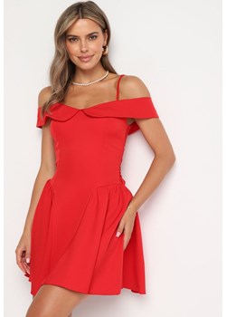 Czerwona Rozkloszowana Sukienka na Ramiączkach z Usztywnianymi Miseczkami Mivinae ze sklepu Born2be Odzież w kategorii Sukienki - zdjęcie 174554665