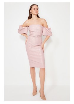 trendyol Sukienka w kolorze różowym ze sklepu Limango Polska w kategorii Sukienki - zdjęcie 174561048