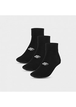 Męskie skarpetki niskie (3-pack) 4F 4FWMM00USOCM278 - czarne ze sklepu Sportstylestory.com w kategorii Skarpetki męskie - zdjęcie 174562099