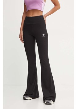 adidas Originals spodnie damskie kolor czarny dzwony high waist IW5727 ze sklepu PRM w kategorii Spodnie damskie - zdjęcie 174574409