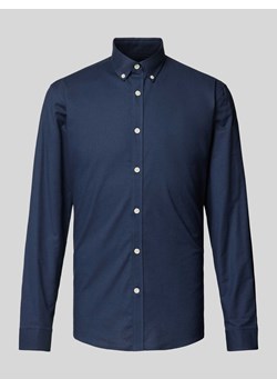 Koszula casualowa o kroju slim fit z kołnierzykiem typu button down model ‘Oxford’ ze sklepu Peek&Cloppenburg  w kategorii Koszule męskie - zdjęcie 174584988