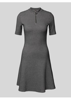 Sukienka o długości do kolan z krótką na zamek błyskawiczny model ‘Nessire’ ze sklepu Peek&Cloppenburg  w kategorii Sukienki - zdjęcie 174588947