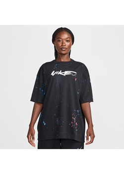 Damski T-shirt z krótkim rękawem o kroju oversize Nike Sportswear Breaking - Czerń ze sklepu Nike poland w kategorii Bluzki damskie - zdjęcie 174605339