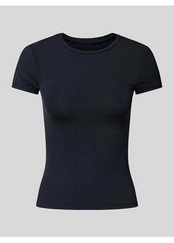 T-shirt z prążkowanym okrągłym dekoltem ze sklepu Peek&Cloppenburg  w kategorii Bluzki damskie - zdjęcie 174614919