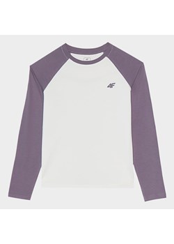 Dziewczęcy longsleeve basic 4F 4FJWAW24TLONF291 - fioletowy ze sklepu Sportstylestory.com w kategorii Bluzki dziewczęce - zdjęcie 174616135