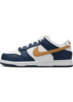 Buty dla małych dzieci Nike Dunk Low - Biel ze sklepu Nike poland w kategorii Buty sportowe dziecięce - zdjęcie 174621387