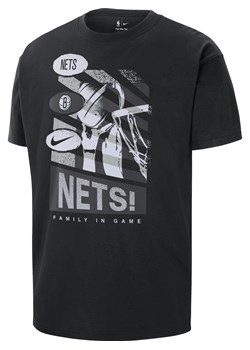 T-shirt męski Nike NBA Brooklyn Nets Courtside - Czerń ze sklepu Nike poland w kategorii T-shirty męskie - zdjęcie 174621419