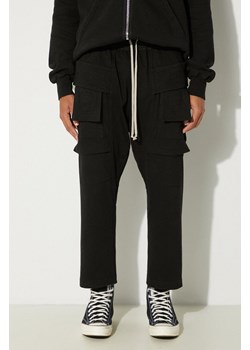 Rick Owens spodnie dresowe bawełniane Creatch Cargo Cropped Drawstring kolor czarny gładkie DU02D2371.RIG ze sklepu PRM w kategorii Spodnie męskie - zdjęcie 174626896