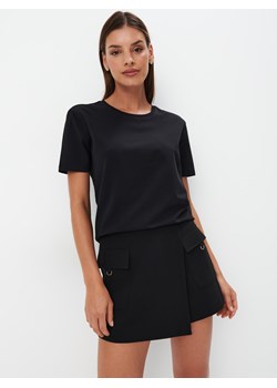 Mohito - Czarny t-shirt - czarny ze sklepu Mohito w kategorii Bluzki damskie - zdjęcie 174631307