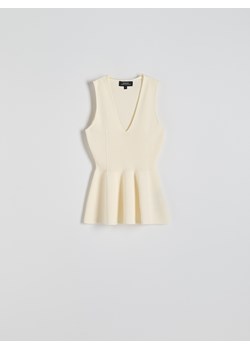 Reserved - Dzianinowa bluzka z baskinką - złamana biel ze sklepu Reserved w kategorii Bluzki damskie - zdjęcie 174641299