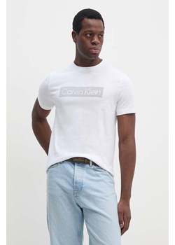 Calvin Klein t-shirt bawełniany męski kolor biały z nadrukiem K10K113590 ze sklepu ANSWEAR.com w kategorii T-shirty męskie - zdjęcie 174647776