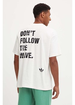 adidas Originals t-shirt bawełniany męski kolor beżowy z aplikacją IU2810 ze sklepu ANSWEAR.com w kategorii T-shirty męskie - zdjęcie 174647796