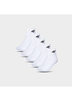 Dziecięce skarpetki (5-pack) 4F 4FJWMM00USOCU295 - białe ze sklepu Sportstylestory.com w kategorii Skarpetki dziecięce - zdjęcie 174652559