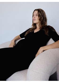 Reserved - Dzianinowa sukienka z dekoracyjnym wykończeniem - czarny ze sklepu Reserved w kategorii Sukienki - zdjęcie 174653667