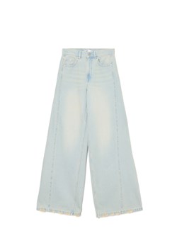 Cropp - Jasne jeansy wide leg - niebieski ze sklepu Cropp w kategorii Jeansy damskie - zdjęcie 174657529