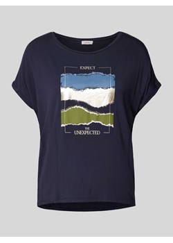 T-shirt o kroju relaxed fit z nadrukiem z napisem ze sklepu Peek&Cloppenburg  w kategorii Bluzki damskie - zdjęcie 174665538