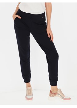 Granatowe dzianinowe spodnie damskie L'AF Janti ze sklepu Eye For Fashion w kategorii Spodnie damskie - zdjęcie 174679625