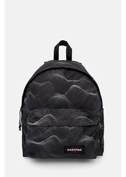 Eastpak plecak DAY PAK'R kolor czarny duży wzorzysty EK0A5BG43O01 ze sklepu PRM w kategorii Plecaki - zdjęcie 174695677