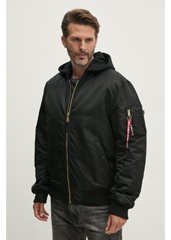 Alpha Industries kurtka bomber MA-1 ZH Back EMB męski kolor czarny zimowa oversize ze sklepu ANSWEAR.com w kategorii Kurtki męskie - zdjęcie 174701709