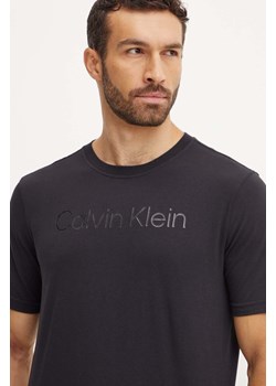 Calvin Klein Performance t-shirt męski kolor czarny z aplikacją 00GMF4K110 ze sklepu ANSWEAR.com w kategorii T-shirty męskie - zdjęcie 174714347