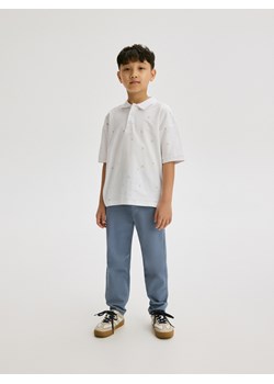 Reserved - Spodnie chino regular fit - granatowy ze sklepu Reserved w kategorii Spodnie chłopięce - zdjęcie 174717538