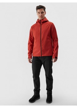 Męska kurtka softshell membrana 5000 4F 4FWAW24TSOFM283 - czerwona ze sklepu Sportstylestory.com w kategorii Kurtki męskie - zdjęcie 174726397