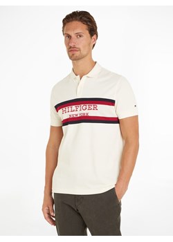 Tommy Hilfiger Koszulka polo w kolorze kremowym ze sklepu Limango Polska w kategorii T-shirty męskie - zdjęcie 174750349