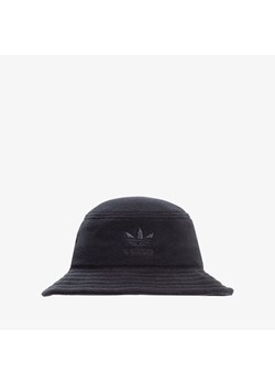 ADIDAS KAPELUSZ AC BUCKET W ze sklepu Sizeer w kategorii Kapelusze męskie - zdjęcie 174755735