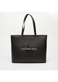 CALVIN KLEIN TOREBKA SCULPTED SLIM TOTE MONO ze sklepu Symbiosis w kategorii Torby Shopper bag - zdjęcie 174761559