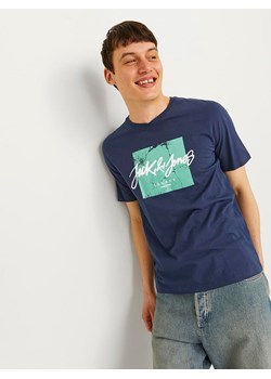 Jack &amp; Jones Koszulka &quot;Tiley&quot; w kolorze granatowym ze sklepu Limango Polska w kategorii T-shirty męskie - zdjęcie 174776587