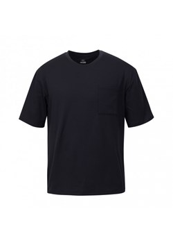 Męska koszulka treningowa Under Armour UA Meridian Pocket SS - czarna ze sklepu Sportstylestory.com w kategorii T-shirty męskie - zdjęcie 174777247