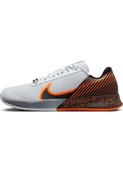 Męskie buty do tenisa na korty ziemne NikeCourt Vapor Pro 2 Premium - Szary ze sklepu Nike poland w kategorii Buty sportowe męskie - zdjęcie 174818566