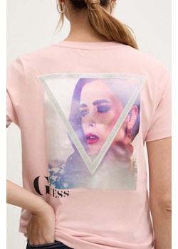 Guess t-shirt damski kolor różowy W4BI13 KCJI0 ze sklepu ANSWEAR.com w kategorii Bluzki damskie - zdjęcie 174848356