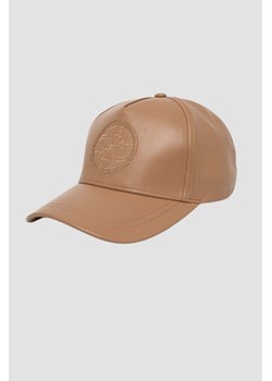 GUESS Brązowa czapka z daszkiem Edith Pu Cap ze sklepu outfit.pl w kategorii Czapki z daszkiem damskie - zdjęcie 174918807