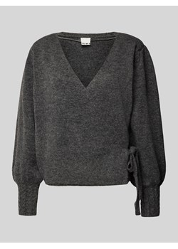 Sweter z dzianiny z wiązanym detalem model ‘HOLENE’ ze sklepu Peek&Cloppenburg  w kategorii Swetry damskie - zdjęcie 174923068